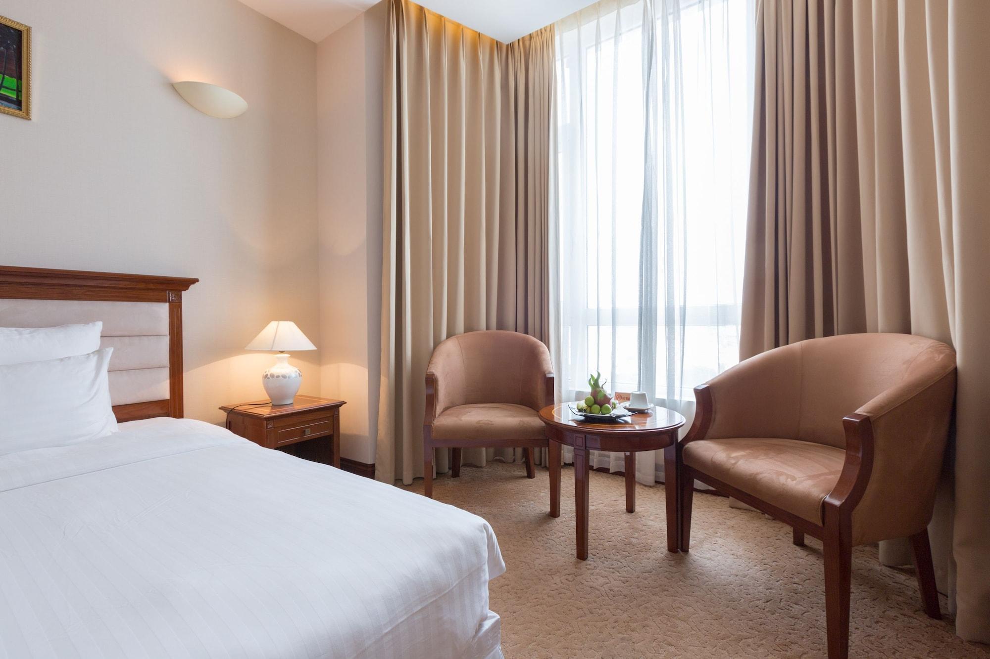 Tan Son Nhat Saigon Hotel Ho Chi Minh-staden Exteriör bild